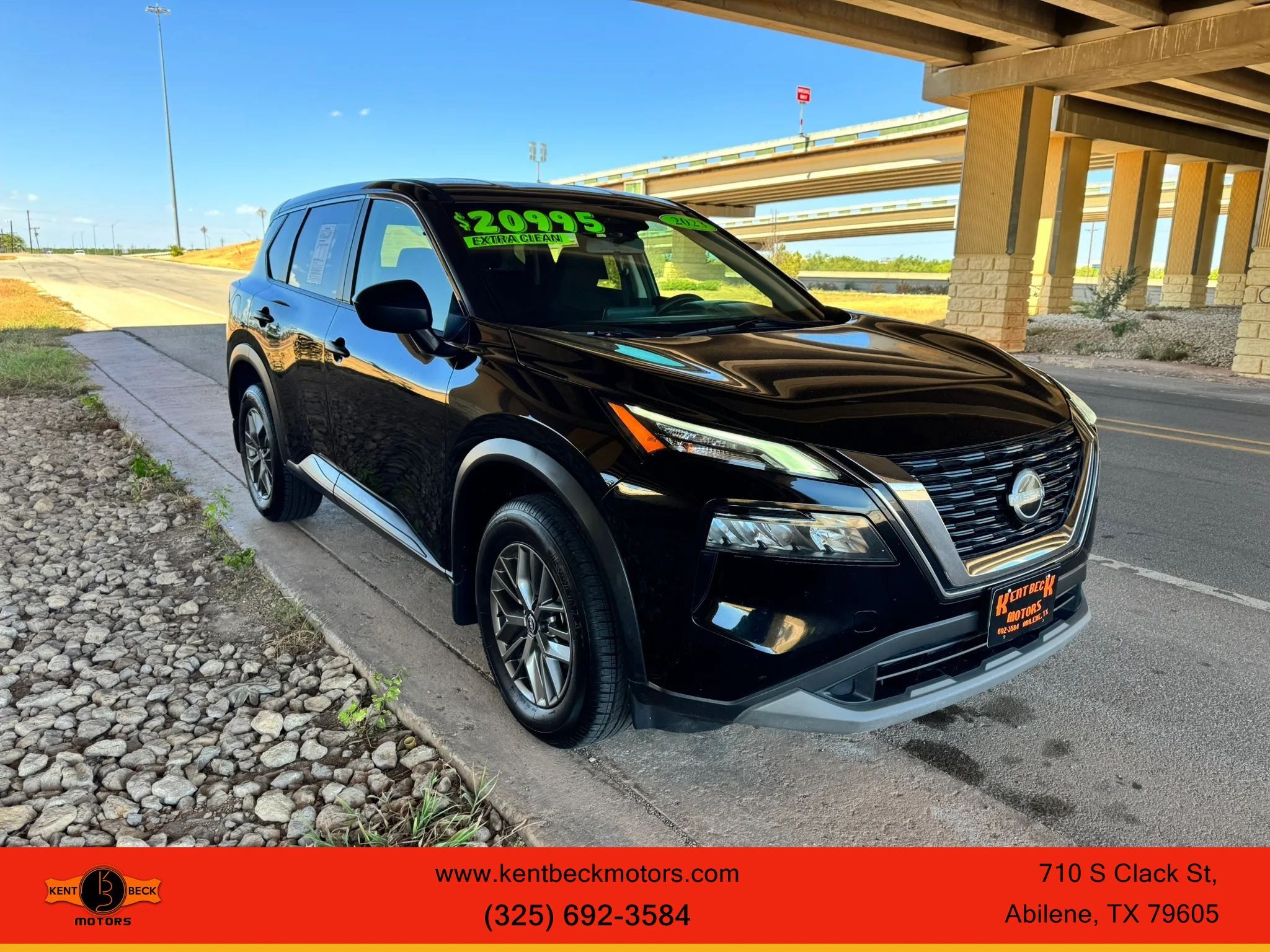 Used 2023 Nissan Rogue S FWD image 1