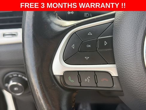 Used 2019 Jeep Compass Latitude w/ Popular Equipment Group FWD image 39