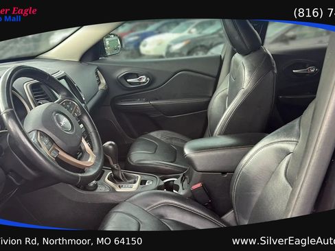 Used 2014 Jeep Cherokee Limited w/ Technology Group AWD/4WD image 9