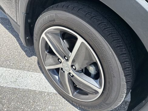 Used 2021 Honda HR-V EX-L image 10