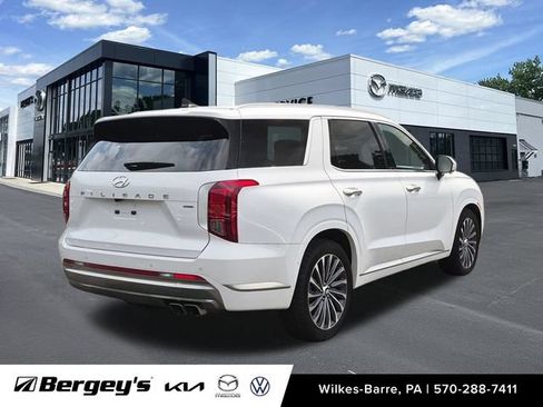 Used 2025 Hyundai Palisade Calligraphy AWD/4WD image 6