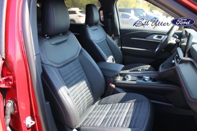 New 2027 Ford Explorer ST-Line w/ Premium Package RWD image 7