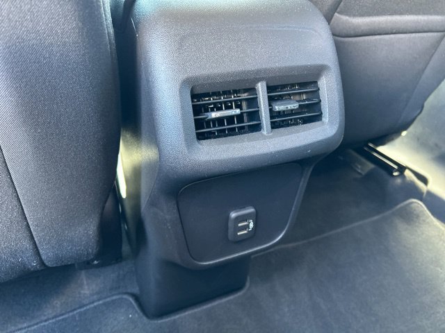 Used 2022 Chevrolet Equinox LT FWD image 21