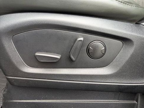Used 2022 Ford Explorer Timberline image 11