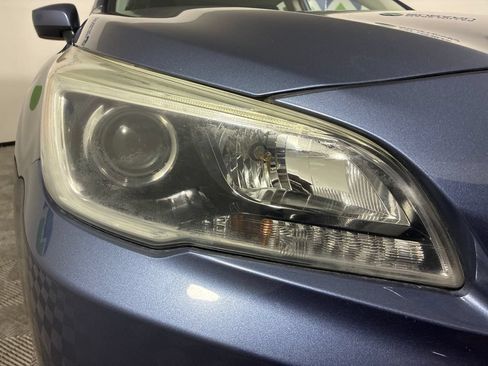 Used 2016 Subaru Legacy 2.5i Premium w/ Moonroof Package AWD/4WD image 2
