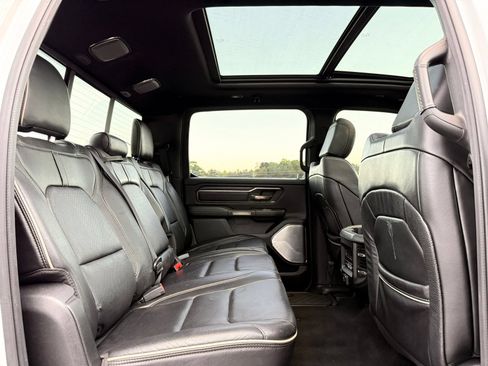 Used 2019 RAM 1500 Limited RWD image 30