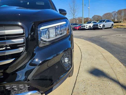 Used 2026 Mercedes-Benz GLB 250 image 10