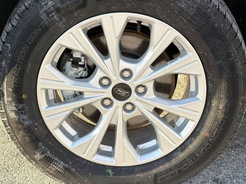 Certified 2025 Ford Escape Active image 14