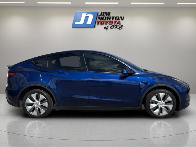 Used 2023 Tesla Model Y Long Range AWD/4WD image 4