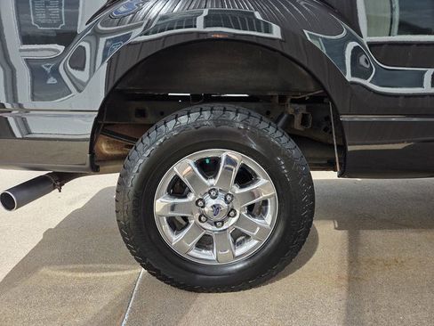 Used 2014 Ford F150 XLT w/ Equipment Group 302A Luxury AWD/4WD image 29