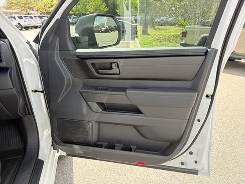 New 2026 Toyota Tundra SR image 17