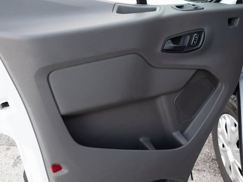Used 2025 Ford Transit 250 Low Roof w/ Exterior Upgrade Package RWD image 7