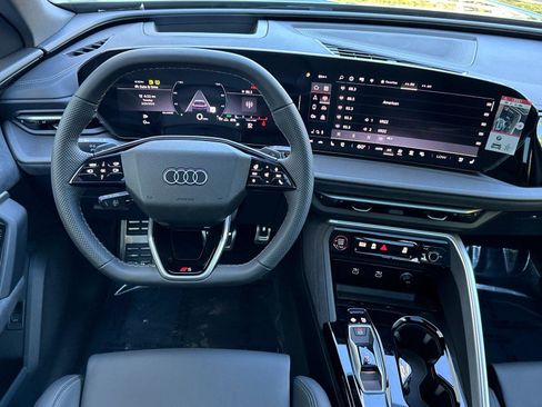 New 2025 Audi SQ5 Premium Plus image 13