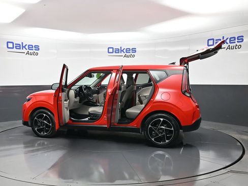 Certified 2023 Kia Soul EX image 55