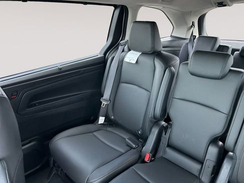 New 2026 Honda Odyssey EX-L image 13