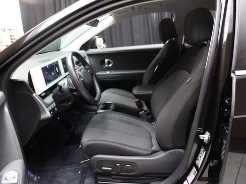 Used 2024 Hyundai Ioniq 5 SEL image 33
