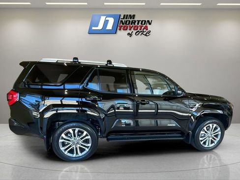 Used 2025 Toyota 4Runner Limited image 4