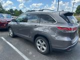 Used 2015 Toyota Highlander Limited Platinum image 3