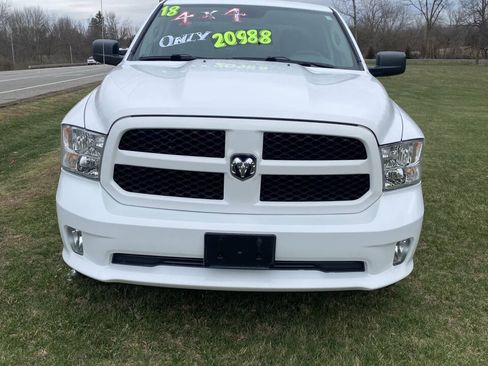 Used 2018 RAM 1500 Express w/ Express Value Package AWD/4WD image 2