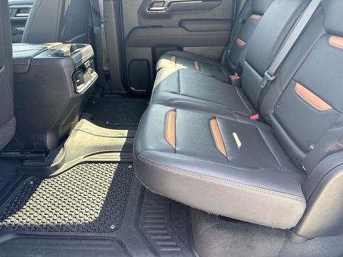 Used 2023 GMC Sierra 1500 AT4 w/ AT4 Premium Package image 27