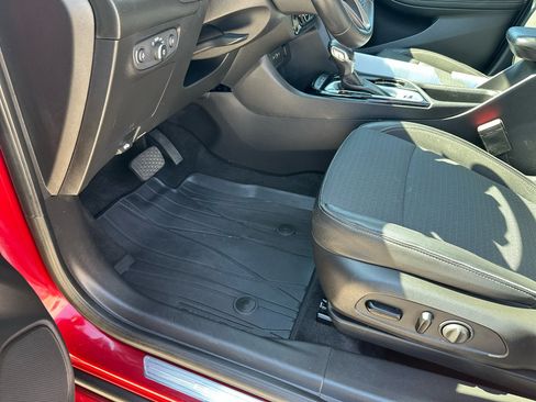 Used 2021 Buick Encore GX Select w/ Sport Touring Package image 10