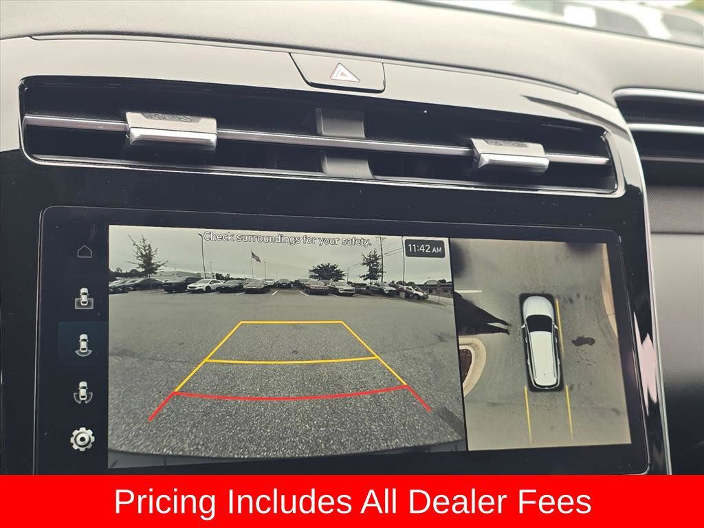 Used 2024 Hyundai Tucson Limited AWD/4WD image 16