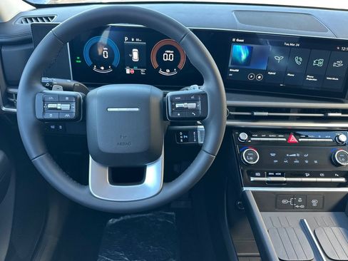 Certified 2026 Hyundai Santa Fe SE FWD image 17
