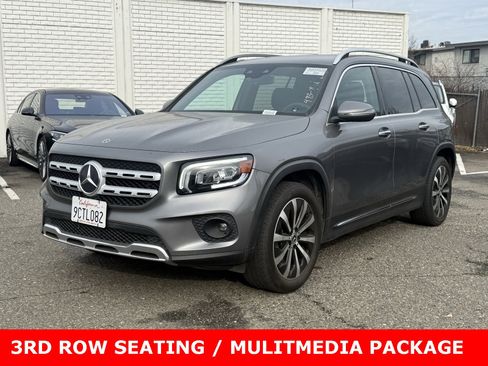 Used 2022 Mercedes-Benz GLB 250 4MATIC w/ Premium Package Lite image 1