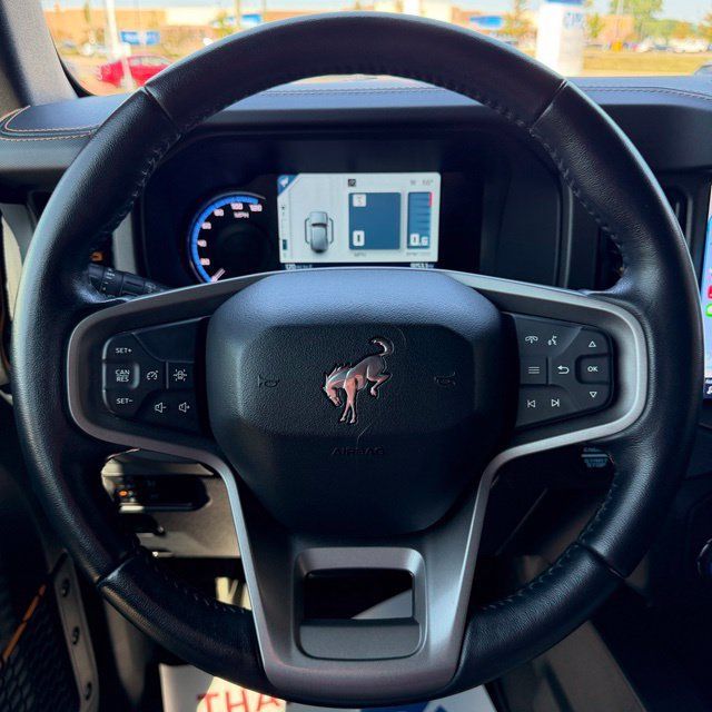 Used 2024 Ford Bronco Badlands AWD/4WD image 16