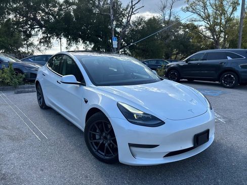 Used 2021 Tesla Model 3 Long Range AWD/4WD image 4