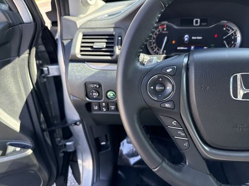 Certified 2023 Honda Ridgeline RTL image 19