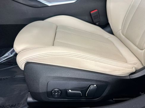 Certified 2026 BMW 330i Sedan RWD image 14