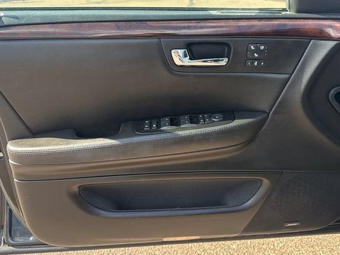 Used 2006 Cadillac DTS FWD image 27