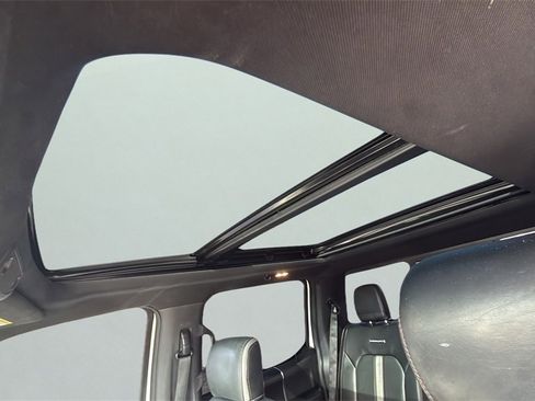 Used 2019 Ford F150 Platinum w/ Equipment Group 701A Luxury image 11