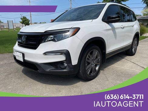 Used 2022 Honda Pilot Sport image 1