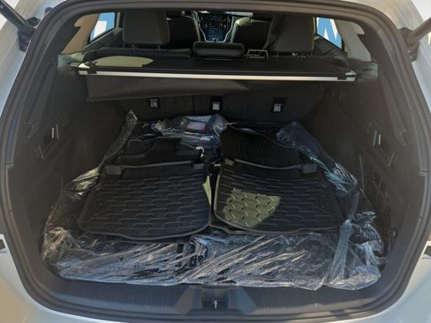 Certified 2025 Subaru Outback Limited image 16