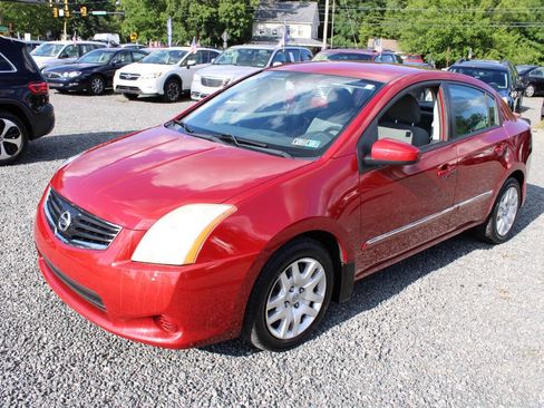 Used 2011 Nissan Sentra 2.0 S w/ Convenience Pkg FWD image 2