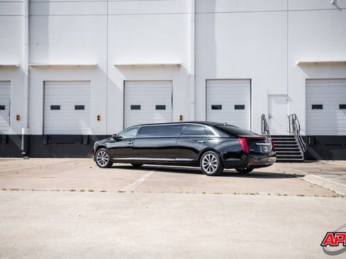 Used 2014 Cadillac XTS FWD image 46