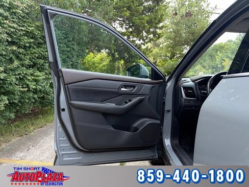 Used 2022 Nissan Rogue SL w/ SL Premium Package AWD/4WD image 25