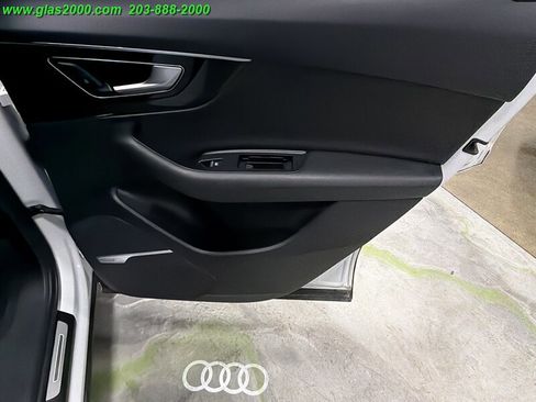 Used 2019 Audi Q7 3.0T Prestige w/ Prestige Package AWD/4WD image 32