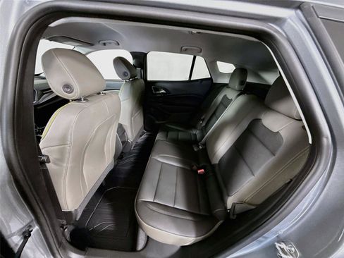 New 2026 Chevrolet Trax ACTIV w/ Driver Confidence Package FWD image 16