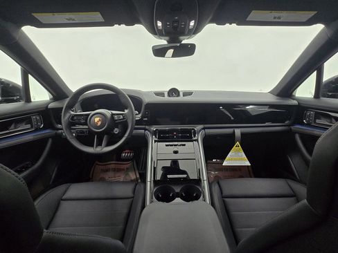 New 2026 Porsche Panamera image 14