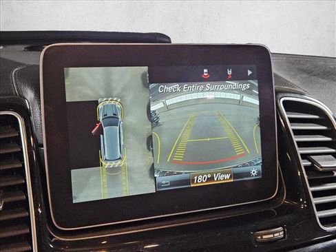 Used 2017 Mercedes-Benz GLS 550 4MATIC image 14