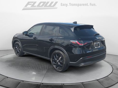 Certified 2025 Honda HR-V Sport image 5