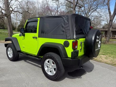Used 2012 Jeep Wrangler Sport w/ Connectivity Group image 9