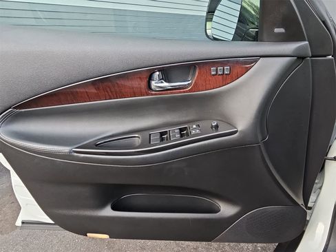 Used 2016 INFINITI QX50 AWD w/ Technology Package image 28