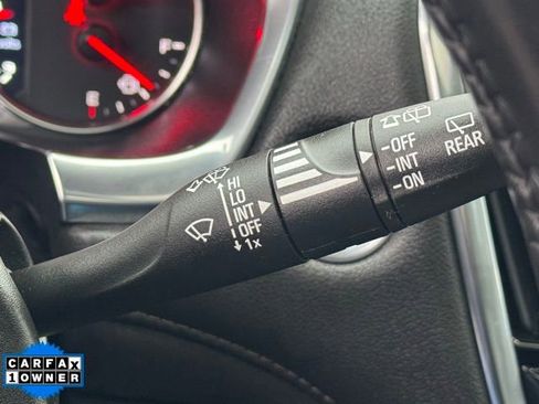 Used 2022 Chevrolet Traverse High Country image 18