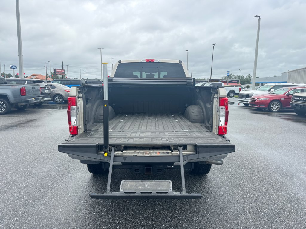Used 2017 Ford F250 Lariat w/ Chrome Package AWD/4WD image 18