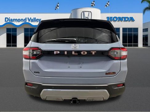 New 2026 Honda Pilot TrailSport image 4