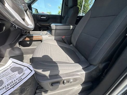 Used 2020 GMC Sierra 1500 Elevation w/ Elevation Value Package AWD/4WD image 10